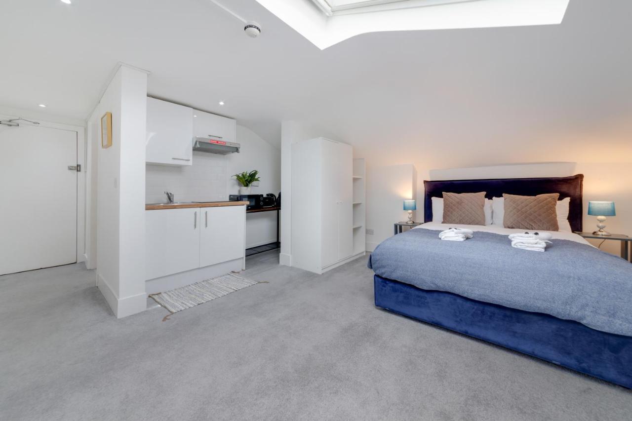 Suites By Rehoboth - M'Nuchah - Camden Road Лондон Экстерьер фото